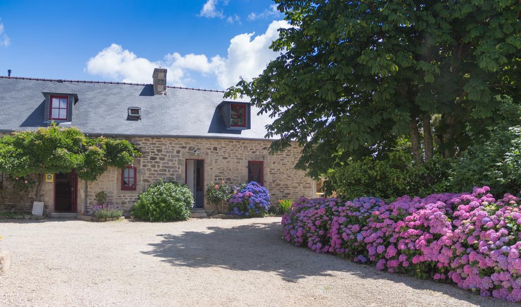 La Ferme De Kerraoul Bed & Breakfast Combrit Exterior photo