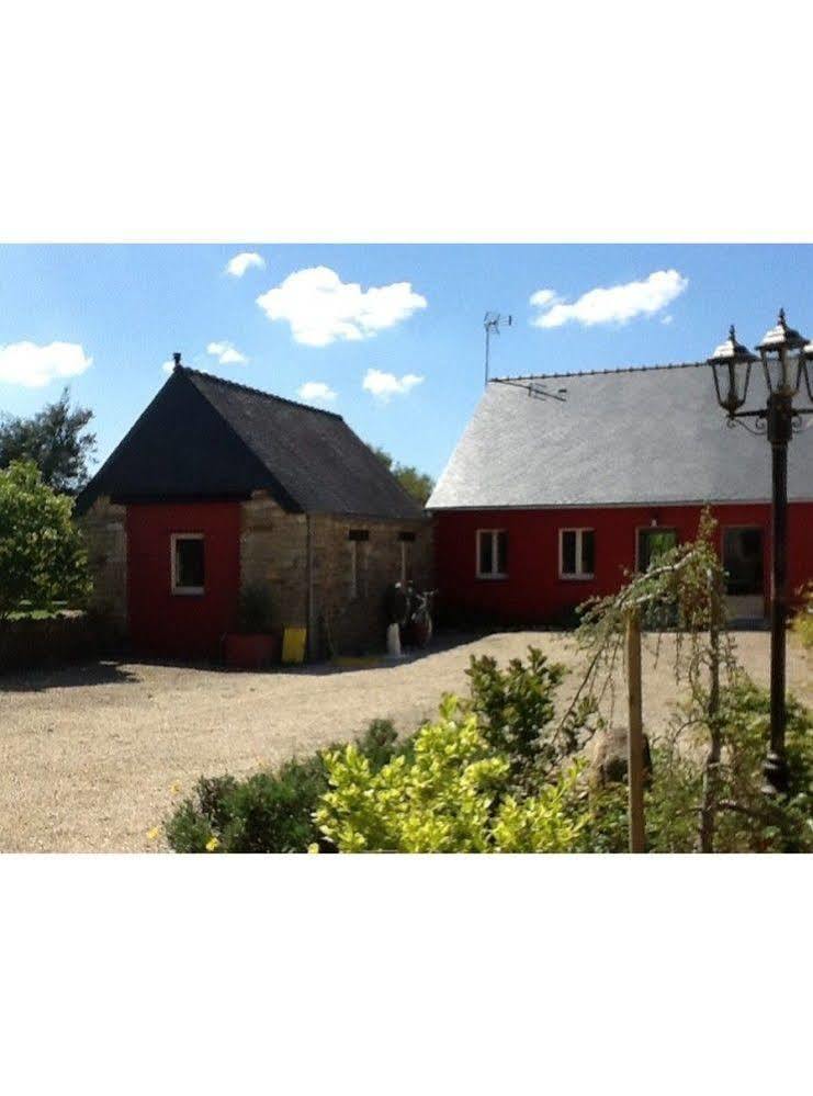 La Ferme De Kerraoul Bed & Breakfast Combrit Exterior photo